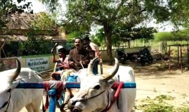எட்டயபுரம் அருகே அரசுப்பள்ளியில் சமத்துவ பொங்கல் விழாவில் மாட்டு வண்டியில் வந்து அசத்திய தலைமை ஆசிரியர்!!