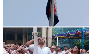 மாநகராட்சியில் 74 வது குடியரசு தினம் : மேயர் ஜெகன் தேசிய கொடியை ஏற்றி வைத்தார்!!