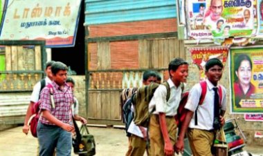 பள்ளி அருகே உள்ள டாஸ்மாக் கடையை மூடுக! இல்லை பள்ளியை மூடுக: ஆட்சியரிடம் பாஜக கோரிக்கை!