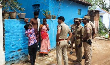 தூத்துக்குடியில் ‘பள்ளிக்கு திரும்புவோம்” திட்டத்தின் மூலம் பள்ளிப்படிப்பை இடைநிறுத்திய மாணவி டி.எஸ்.பி வாகனத்தில் அழைத்துச்சென்று பள்ளியில் சேர்ப்பு!