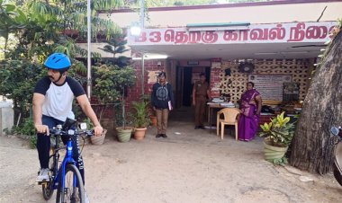 தூத்துக்குடியில் சைக்கிளில் வந்து அதிரடி காட்டும் எஸ்பி: பொதுமக்கள் பாராட்டு!