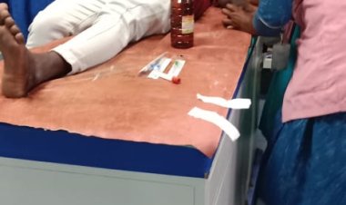 காமராஜ் கல்லூரி முதலாமாண்டு மாணவர் மீது பேராசிரியர்கள் தாக்குதல்: அரசு மருத்துவமனையில் அனுமதி!