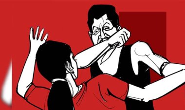 மது குடிக்க பணம் தர மறுத்து மனைவிக்கு கத்தி குத்து: கணவன், மனைவி மருத்துவமனையில் அனுமதி!