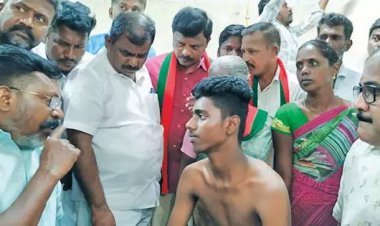 கோவில்பட்டி மருத்துவமனையில் சிகிச்சை பெற்றுவரும் கழுகுமலை மாணவருக்கு திருமாவளவன் நேரில் ஆறுதல்!