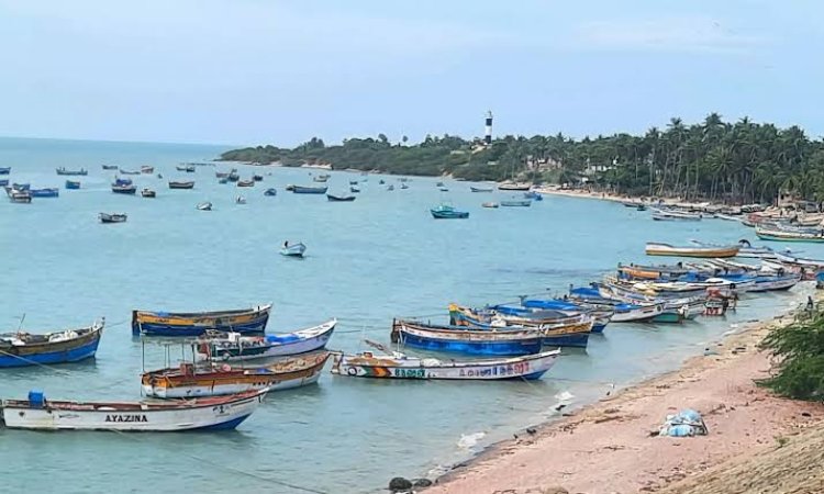 மதமாற்றம் விவகாரத்தால் மீனவர்கள் மோதல்: 200 நாட்டுப் படகுகள் வேலை நிறுத்தம்!