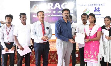 முள்ளக்காடு கிரேஸ் பொறியாளர் கல்லூரியில் இளம் வாக்காளர்களை வாக்காளர் பட்டியலில் பெயர் சேர்க்க சிறப்பு முகாம்!