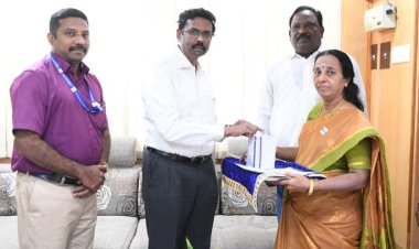 படைவீரர் கொடி நாளை முன்னிட்டு ஆட்சியர் நன்கொடை வழங்கினார்..!