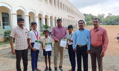 சிலம்பம் போட்டியில் வெற்றி பெற்ற நாசரேத் மர்காஷிஸ் மேல்நிலைப்பள்ளி மாணவர்களுக்கு பாராட்டு..!