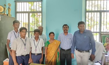 திறனாய்வு தேர்வில் நாசரேத் மர்காஷிஸ் மேல்நிலைப்பள்ளி மாணவர்கள் சாதனை தூத்துக்குடி மாவட்ட முதன்மை கல்வி அலுவலர் பாராட்டு