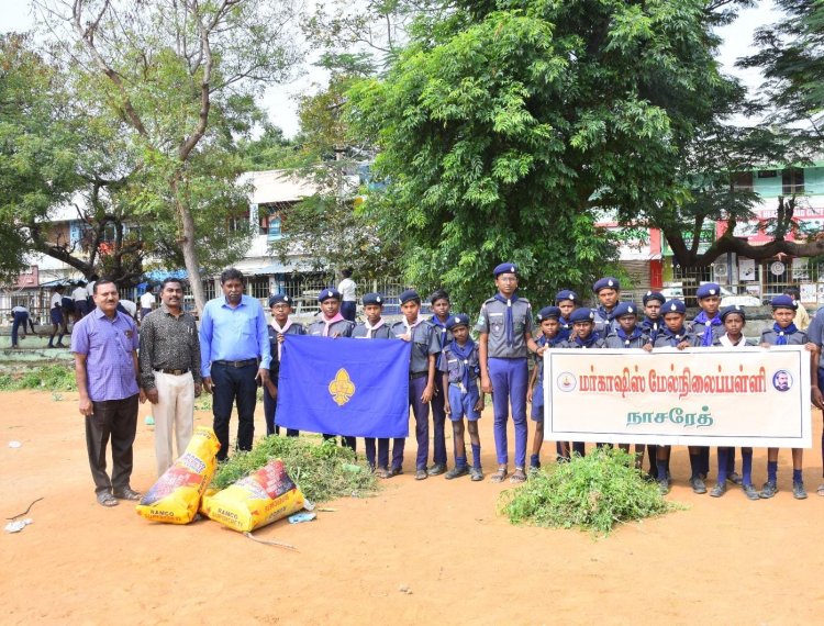 நாசரேத் மர்காஷிஸ் மேல்நிலைப்பள்ளியில் "எங்கள் பள்ளி மிளிரும் பள்ளி"திட்டத்தில் மாபெரும் தூய்மை பணி