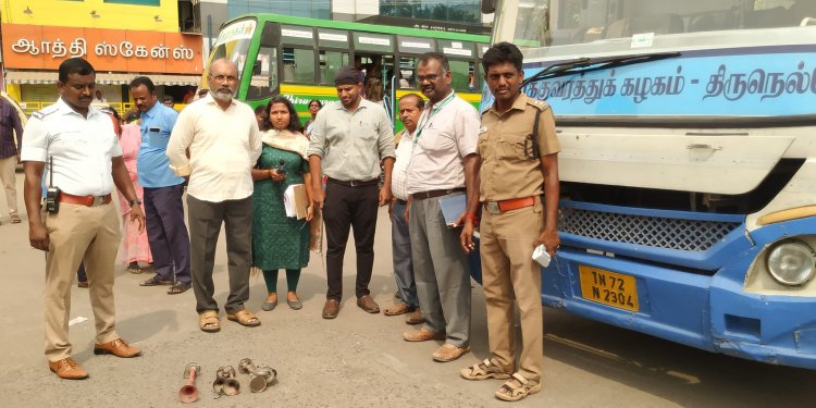 தூத்துக்குடி மாவட்டம் கோவில்பட்டியில் 15 பேருந்துகளில் அதிக ஒலிஎழுப்பும் ஹாரன்கள் அகற்றம் : ரூ.75 ஆயிரம் அபராதம்!!