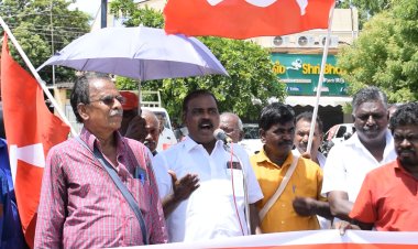 ஸ்ரீவைகுண்டம் பகுதியில் தொடரும் ஜாதிய படுகொலைகளை தடுத்து நிறுத்த கோரி தூத்துக்குடியில் ஆர்ப்பாட்டம்!!