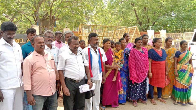 விளாத்திகுளம் அருகே தீண்டாமை சுவரை அகற்ற நடவடிக்கை: ஆட்சியரிடம் கிராம மக்கள் கோரிக்கை!