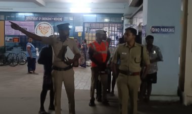 தூத்துக்குடி அரசு மருத்துவக்கல்லூரி மருத்துவமனை உள்ளிட்ட பகுதியில் எஸ்பி ஆல்பர்ட் ஜான் திடீர் ஆய்வு..!