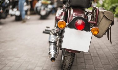 தூத்துக்குடி மாவட்டத்தில் நம்பர் பிளேட் இல்லாத 284 பைக்குகள் பறிமுதல்: தூத்துக்குடி மாவட்ட எஸ்பி தகவல்!