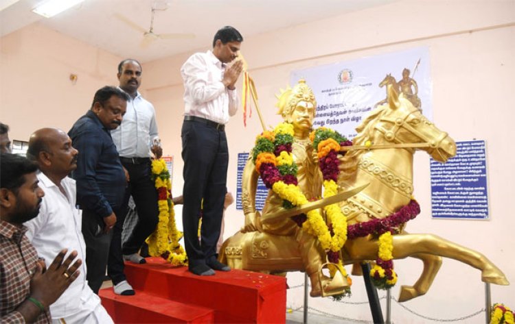 வீரன் வெள்ளையத்தேவன் பிறந்த நாள் விழா: தமிழக அரசு சார்பில் ஆட்சியர் மரியாதை!