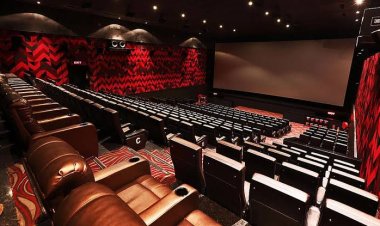 தியேட்டர்களில் அதிக கட்டணம் வசூல்: தமிழக அரசு நடவடிக்கை எடுக்க உயர்நீதிமன்றம் உத்தரவு!!