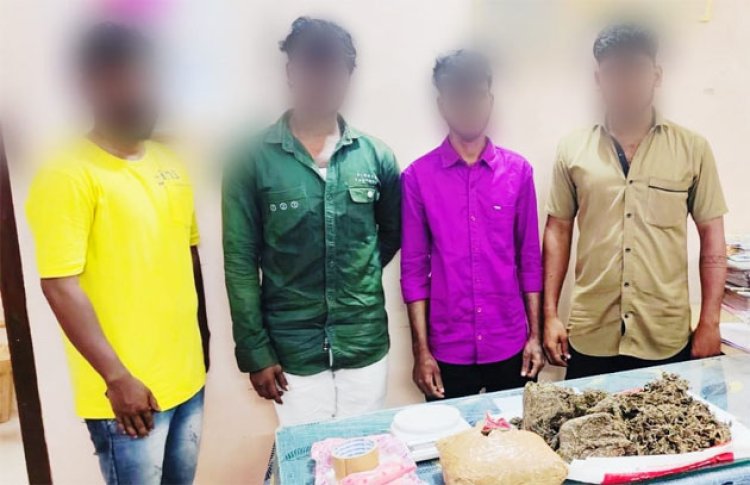 தூத்துக்குடியில் கஞ்சா வழக்கில் 4 வாலிபர்கள் கைது : 2¾ கிலோ கஞ்சா, 2 வாகனங்கள் பறிமுதல்!