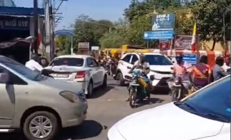 கோவில்பட்டி மந்தித்தோப்பு சாலையை விரிவுபடுத்த வேண்டும்: வாலிபர் சங்கம் கோரிக்கை!