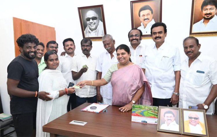தூத்துக்குடியில் 573 பயனாளிகளுக்கு புதிய குடும்ப அட்டை : அமைச்சா் கீதாஜீவன் வழங்கினார்!!