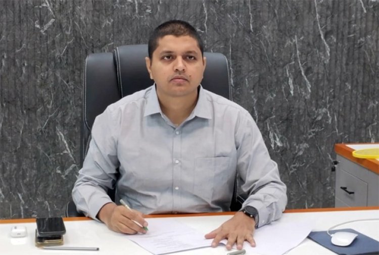 தூத்துக்குடி மாநகராட்சியின் 14 ஆவது ஆணையராக பானோத் ம்ருகேந்தர் லால் பொறுப்பேற்பு..!