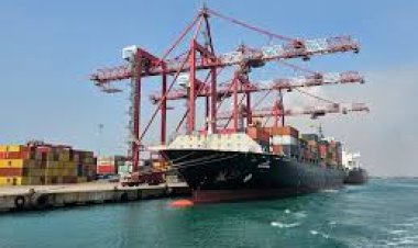 வ.உ.சி. துறைமுகத்தில் காற்றாலை, சோலார் மூலம் 32½ லட்சம் யூனிட் மின்சாரம் உற்பத்தி!!