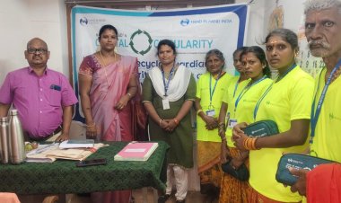 எரல் பகுதியில் பிளாஸ்டிக் குப்பைகளை சேகரித்து தரம் பிரித்து பூமிக்கு உதவும் "மறுசுழற்சி பாதுகாவலர்களுக்கு அடையாள அட்டை வழங்கல்..!