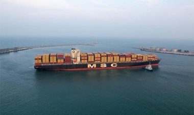 வ.உ.சிதம்பரனார் துறைமுகம் மிக நீளமான சரக்கு பெட்டக கப்பலை கையாண்டு புதிய சாதனை!