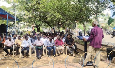 மத்திய அரசின் மக்கள் விரோத நடவடிக்கைகளை கண்டித்து ஊரக வளர்ச்சித் துறை அலுவலர்கள் உண்ணாவிரத போராட்டம்..!