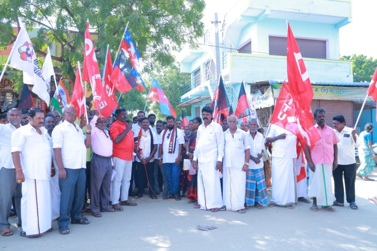 ஒன்றிய அரசை கண்டித்து மாப்பிள்ளையூரணியில் மதச்சார்பற்ற கூட்டணி கட்சிகள் சார்பில் ஆர்ப்பாட்டம்..!