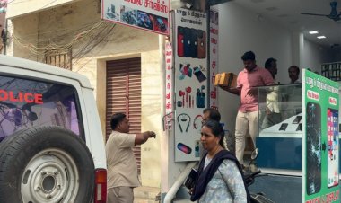 தூத்துக்குடியில் போலி ஐபோன் உதிரிபாகங்கள் பறிமுதல்: போலீசார் அதிரடி சோதனை!