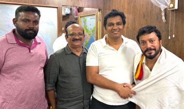 தூத்துக்குடி அரசியலில் பரபரப்பு… வெற்றி பெற்ற ஸ்ரீநாதை நேரில் சந்தித்து காங்கிரஸ் வாழ்த்து – பின்னணி என்ன?