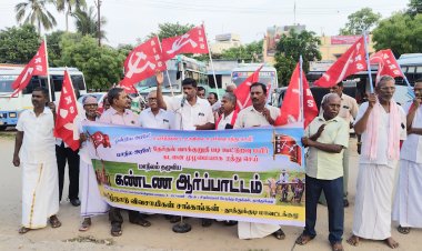 தமிழ்நாடு அரசை கண்டித்து  தூத்துக்குடியில் விவசாயிகள் கண்டன ஆர்ப்பாட்டம்..!