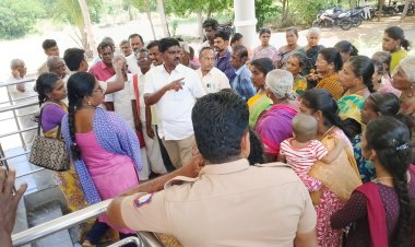 3 ஆண்டுகள் போராட்டத்திற்கு பலன்? – திருவைகுண்டத்தில் இலவச வீட்டு மனை கோரி காத்திருப்பு போராட்டம்; ஒரு வாரத்தில் பயனாளிகள் பட்டியல் வெளியிட அதிகாரிகள் உறுதி!